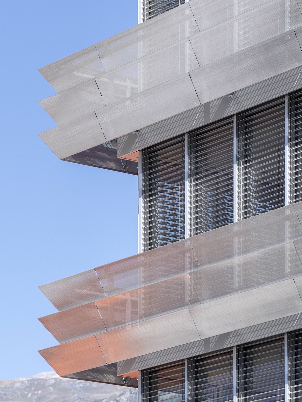 sierre business and general education school by bonnard woeffray architectes