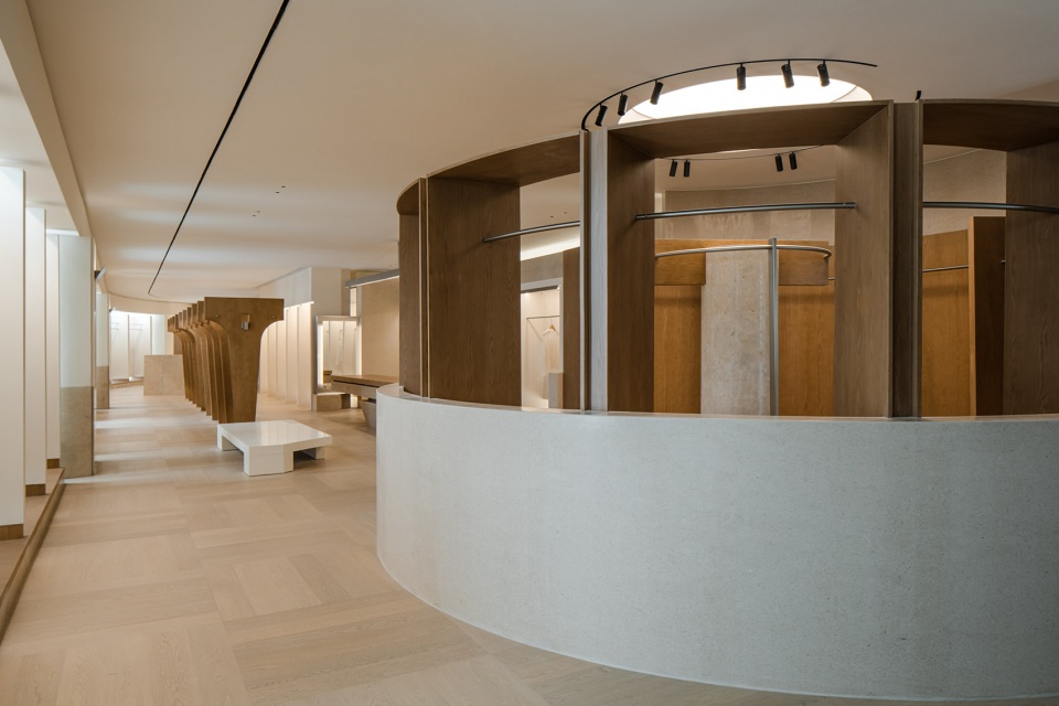 finoas headquarters by shire space research