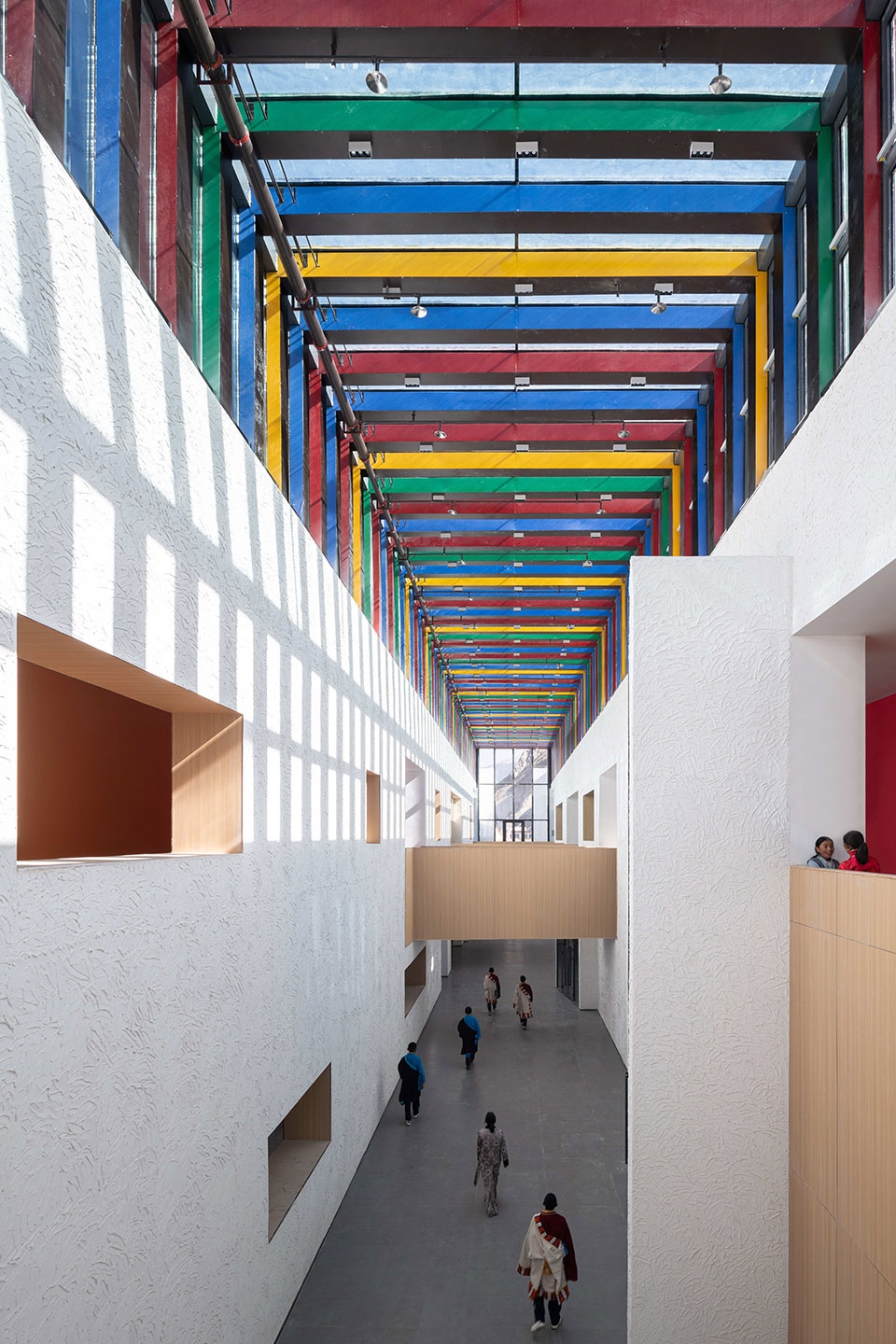 the multifunctional art center of lhozhag county middle school by shenzhen huahui design
