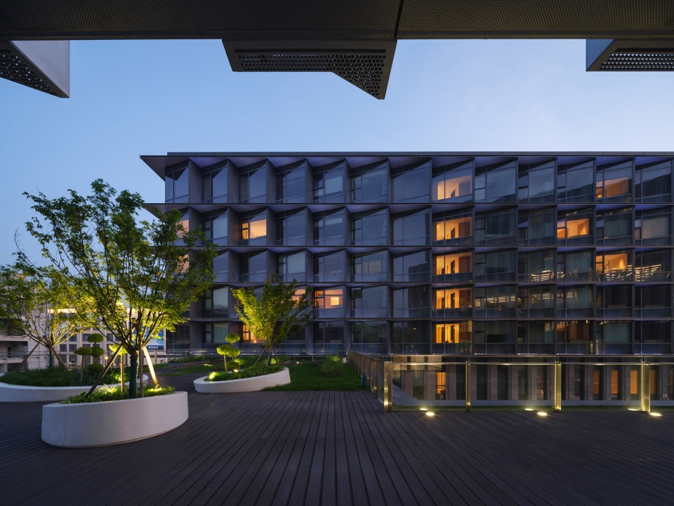 dishui lake international software engineering institute by eid arch