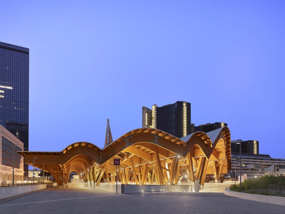 naples underground central station centro direzionale by embt