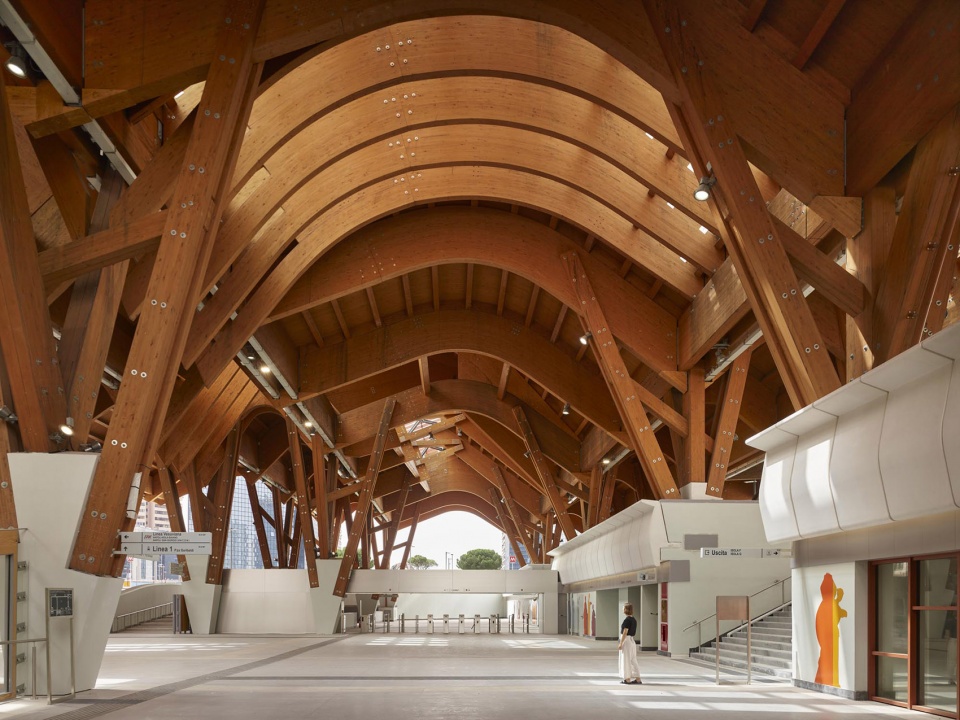 naples underground central station centro direzionale by embt