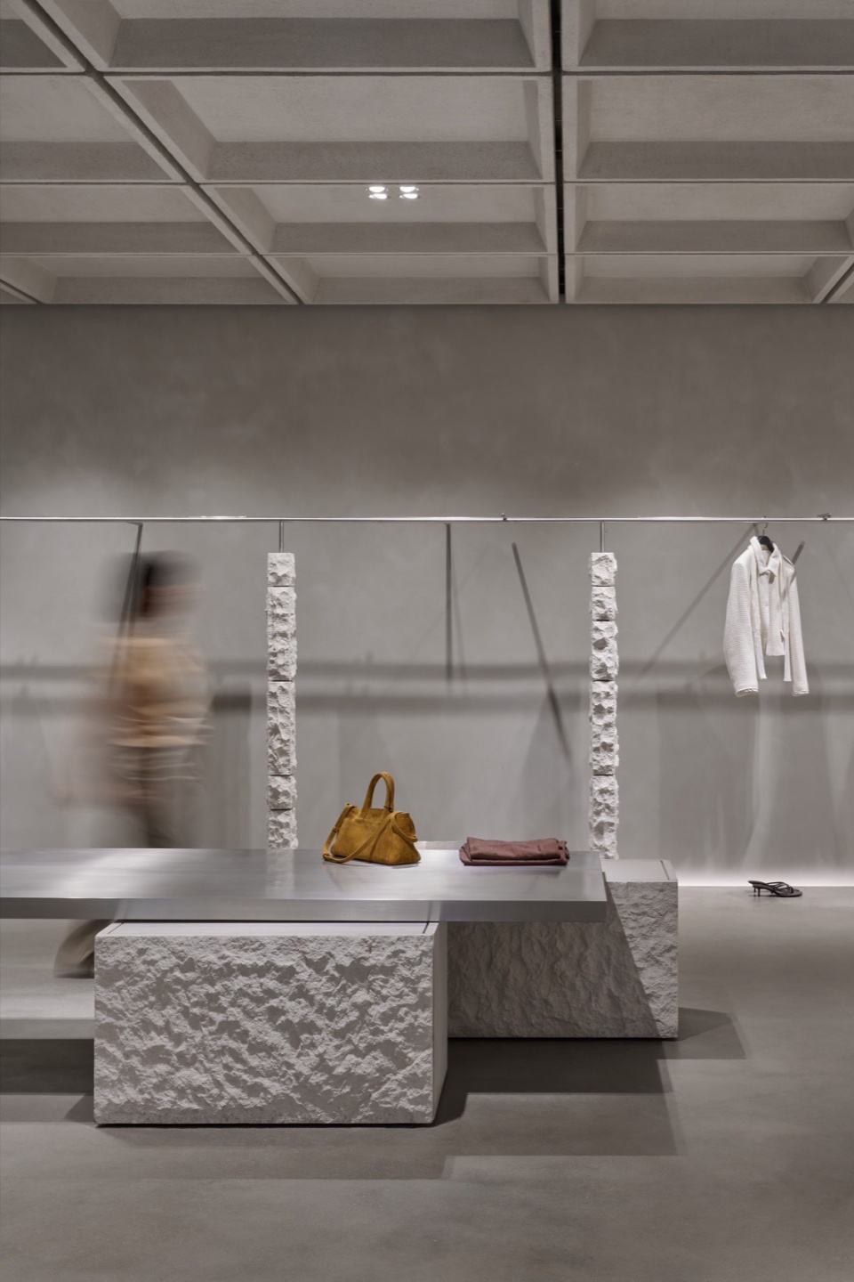 ZARA Nanjing Xinjiekou Flagship Store by AIM Architecture 7um