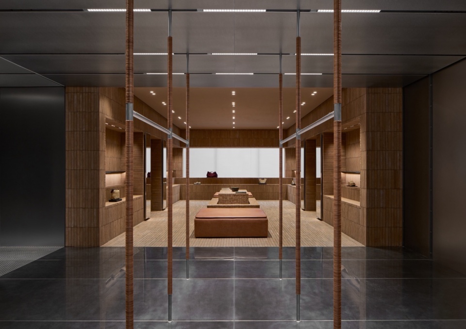 ZARA Nanjing Xinjiekou Flagship Store by AIM Architecture
