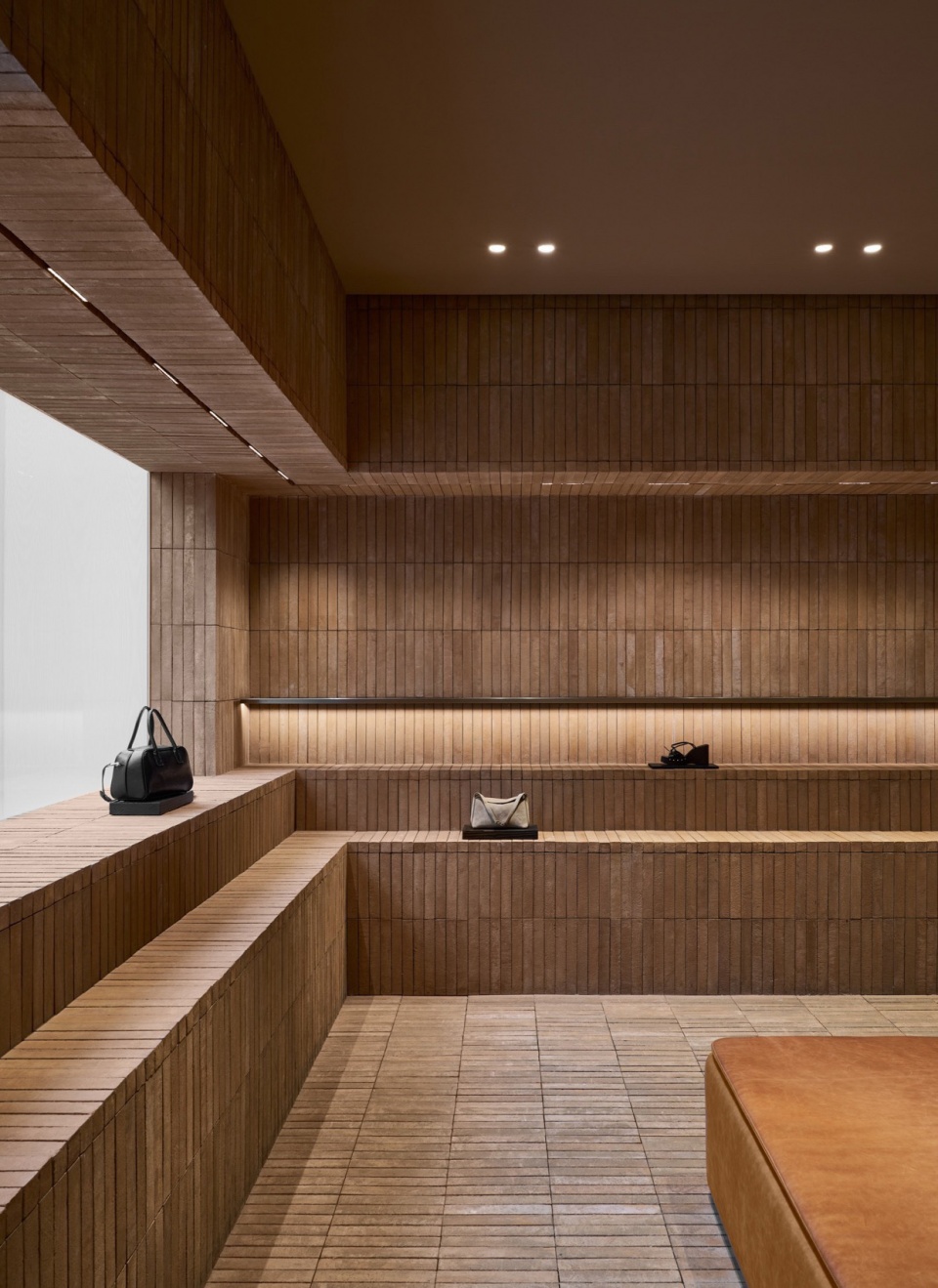 ZARA Nanjing Xinjiekou Flagship Store by AIM Architecture bck