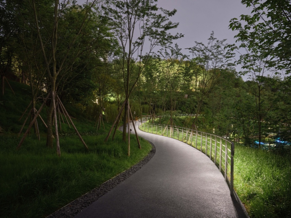 Green Field Park by Sichuan Ledao Landscape Design Co Ltd