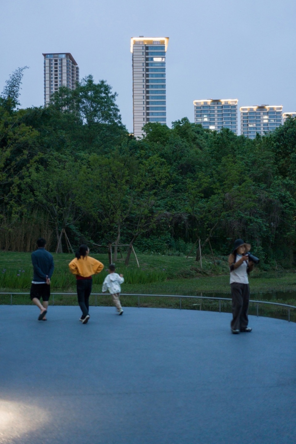Green Field Park by Sichuan Ledao Landscape Design Co Ltd 960x1442 w5x
