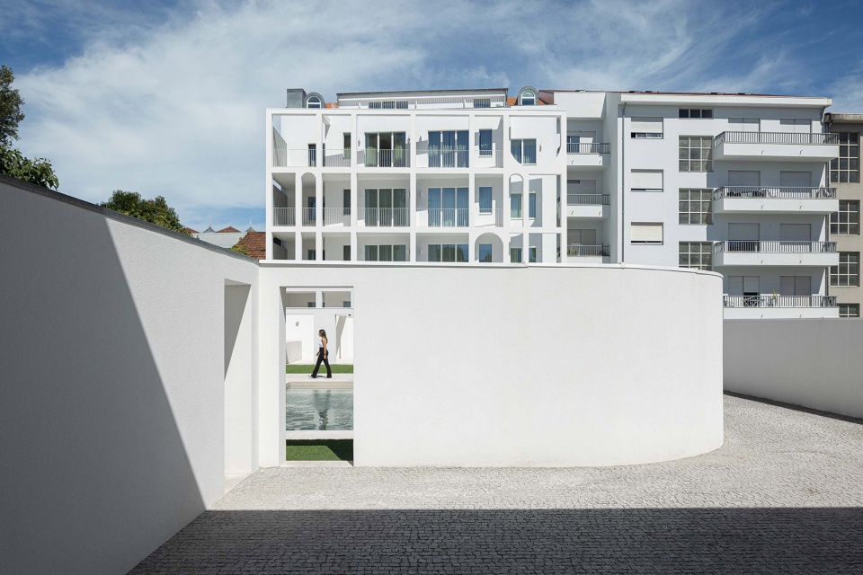 vila caterina apartments by masslab