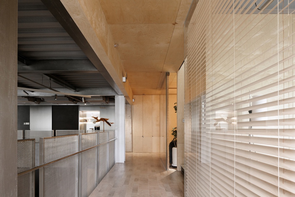 uni x associates 4 0 by uni x associates