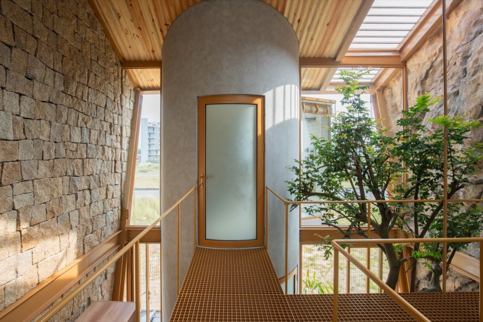 Ga o House by 85 Design