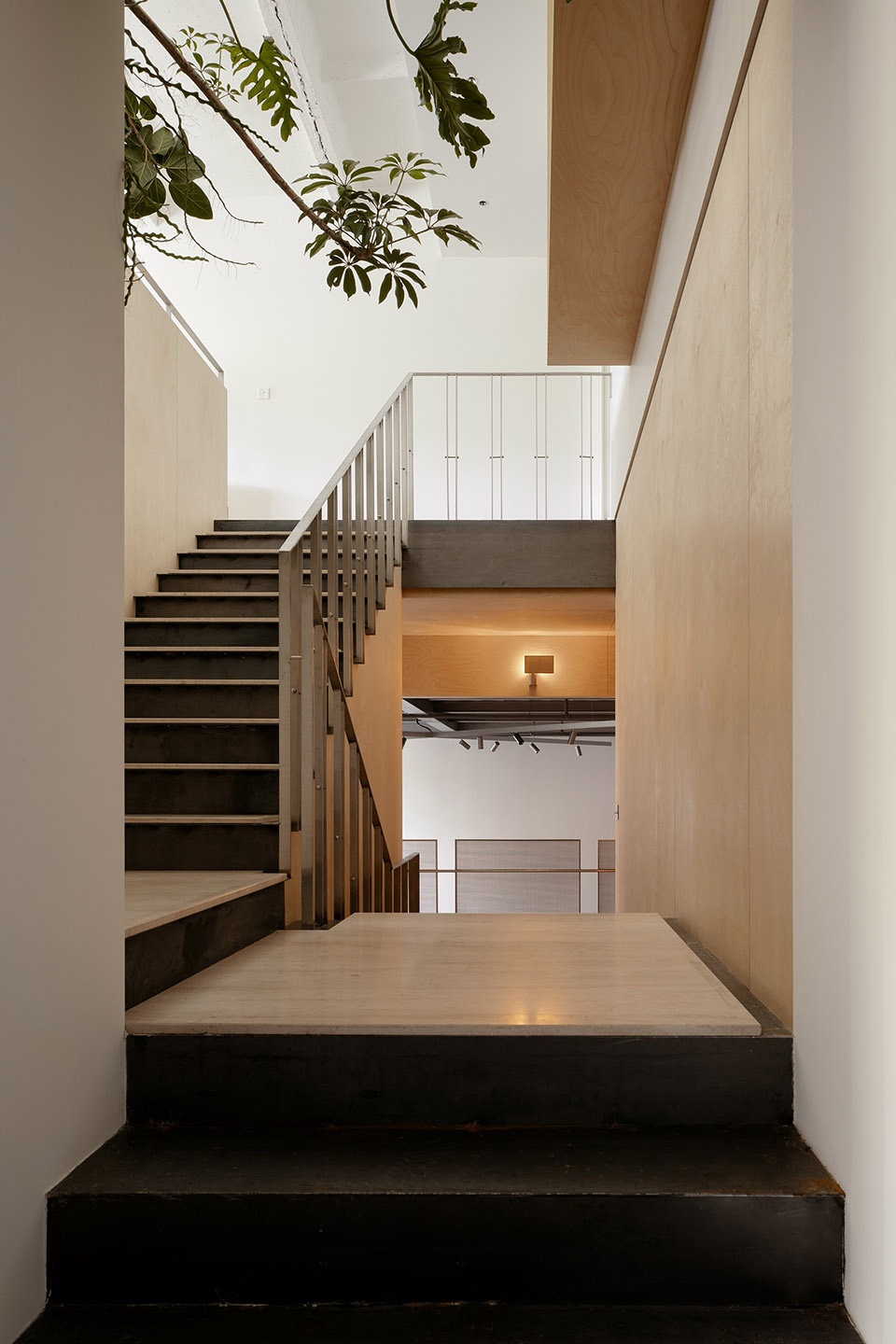 uni x associates 4 0 by uni x associates