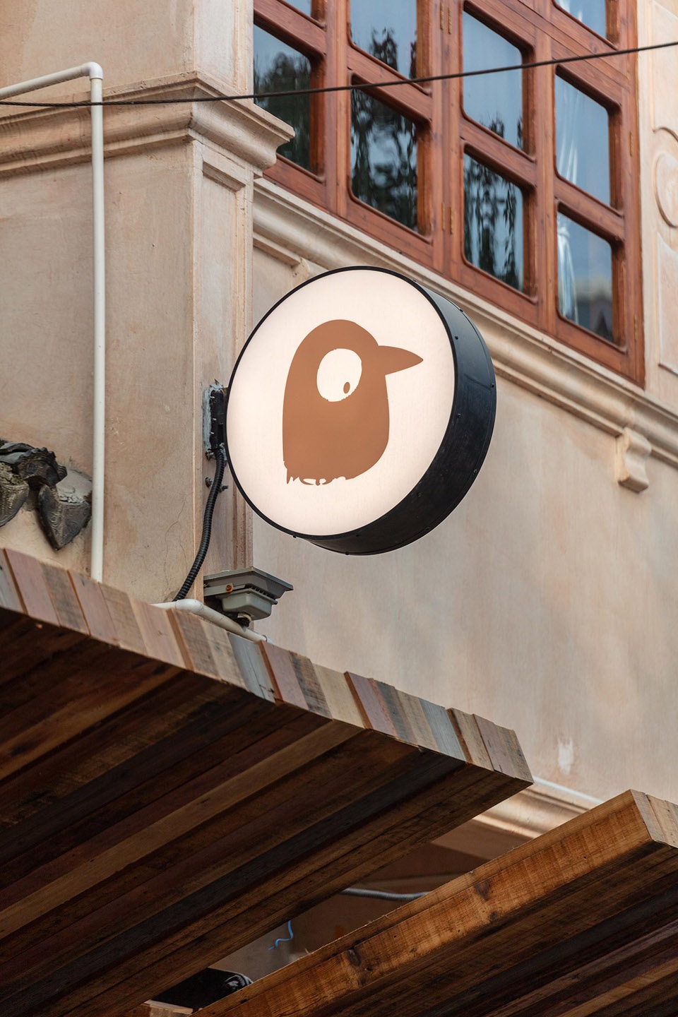 wuque jiu restaurant design by moon architects