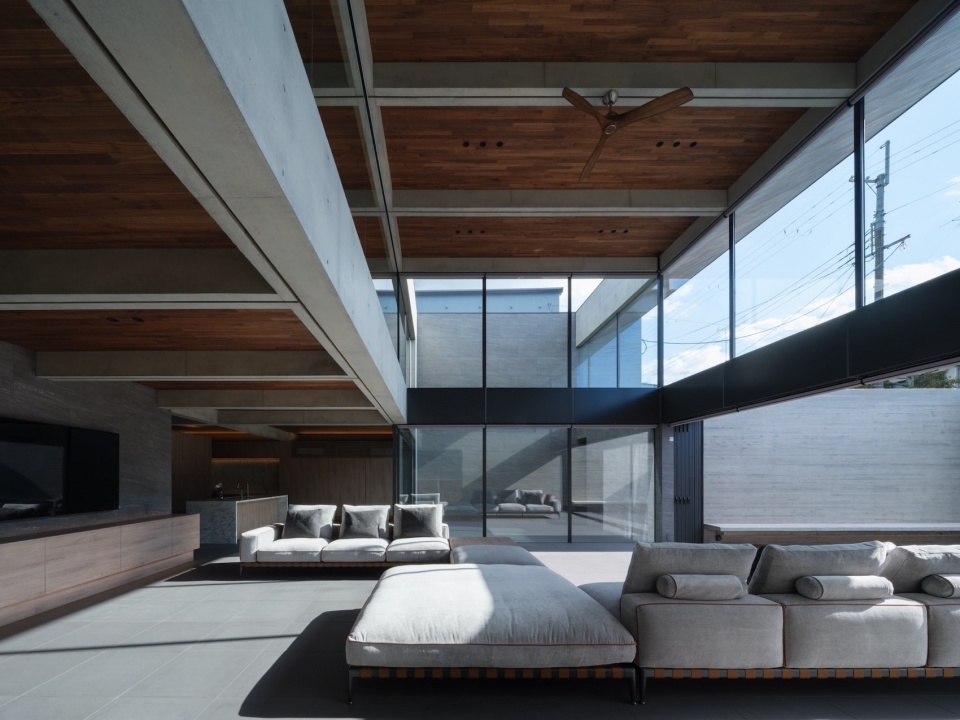 ELEMENT by APOLLO Architects Associates Co Ltd