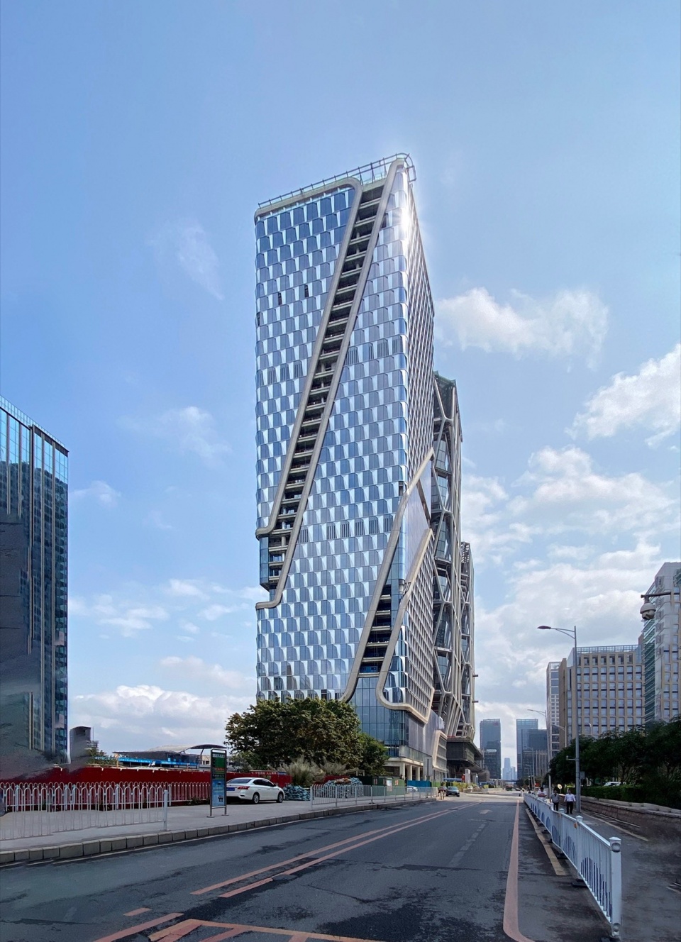 Sanqi Mutual Entertainment Global Headquarters Building by GWP Architects