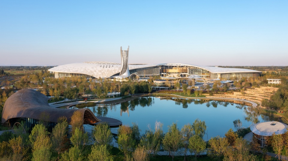 Dingzhou Cultural and Sports Center by THAD