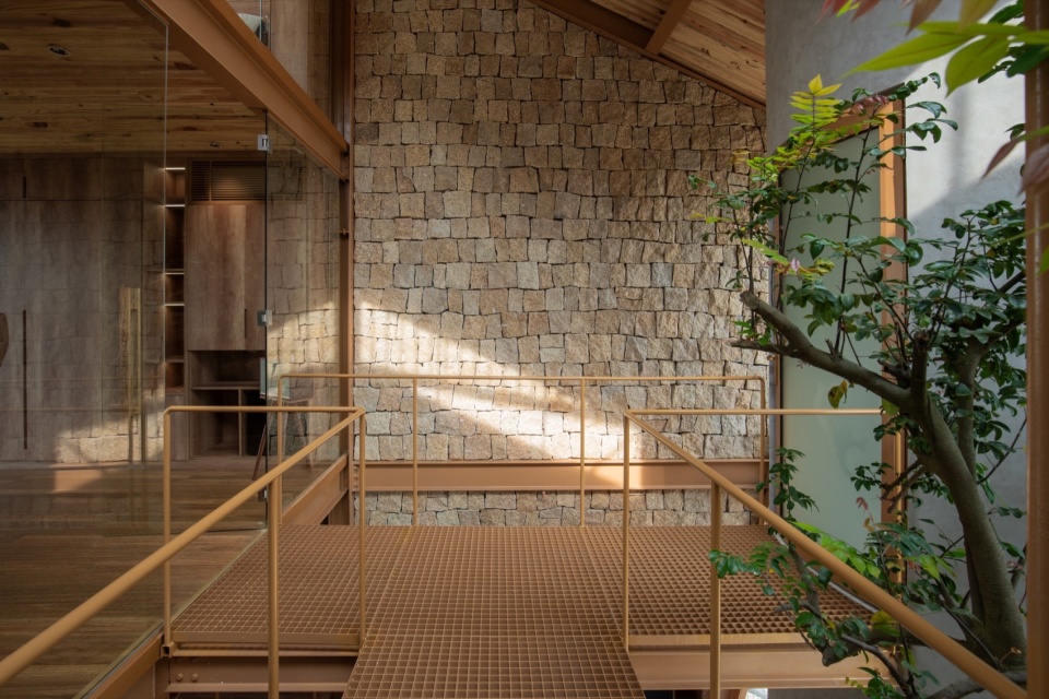 Ga o House by 85 Design
