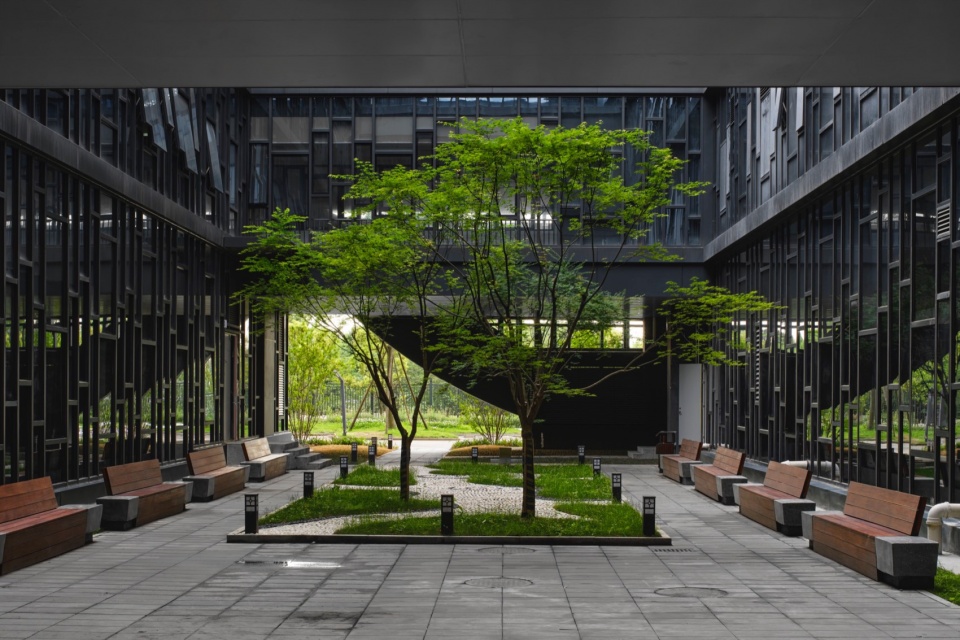 QIONALAI HOSPITAL OF TRADATIONAL MEDICINE
