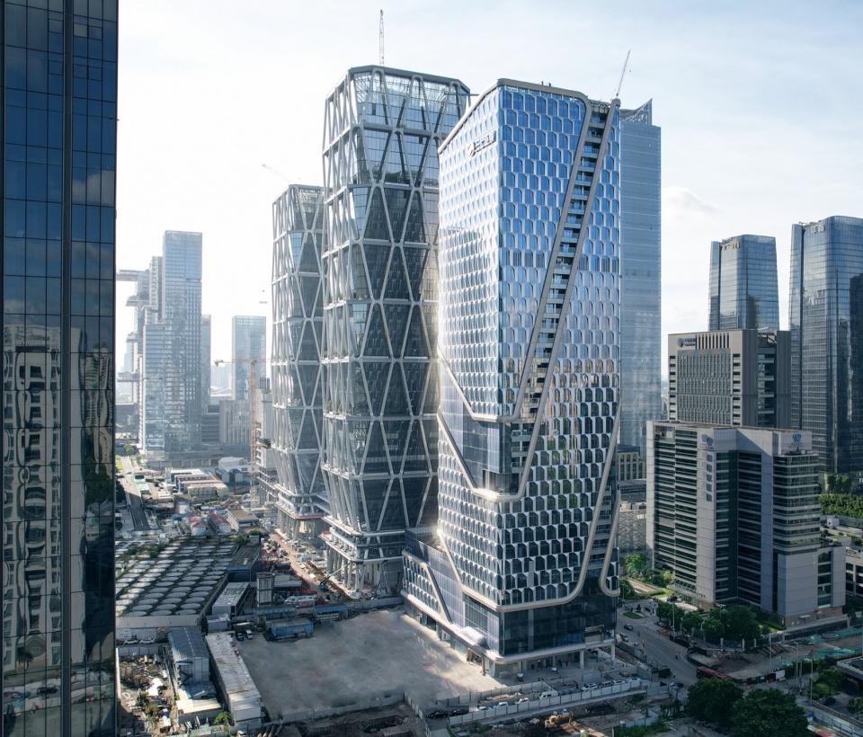 Sanqi Mutual Entertainment Global Headquarters Building by GWP Architects