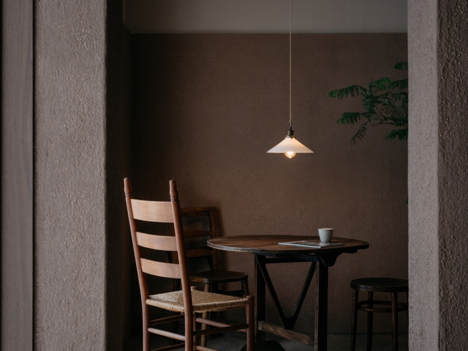 Unwind cafe