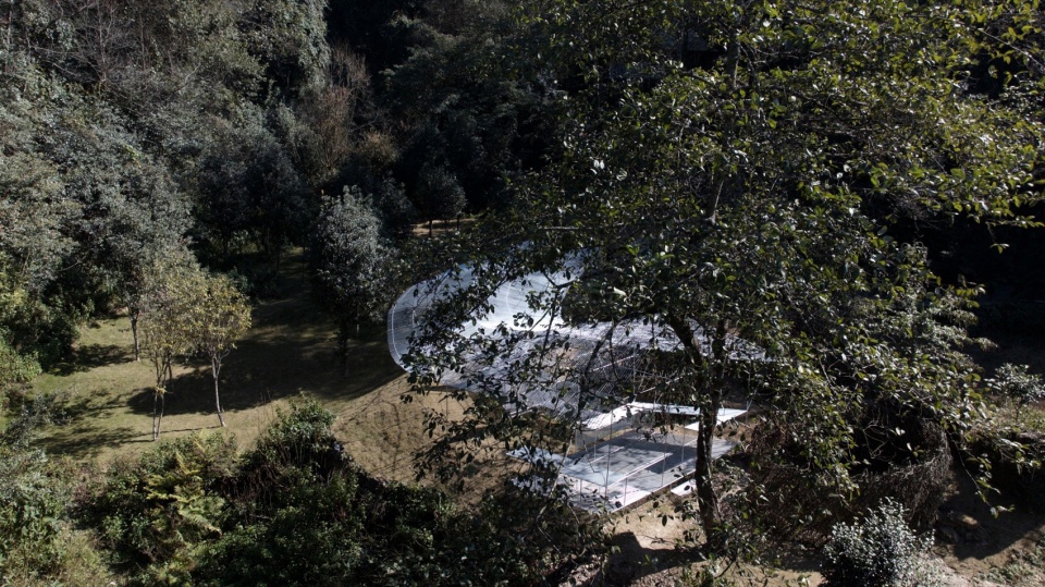 Dali Wuliang Mountain s Phoenix Feather Tea Pavilion by Kong Xiangwei Studio