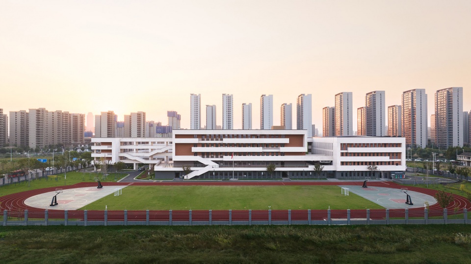 jingle new district zhanqian primary school by tjad