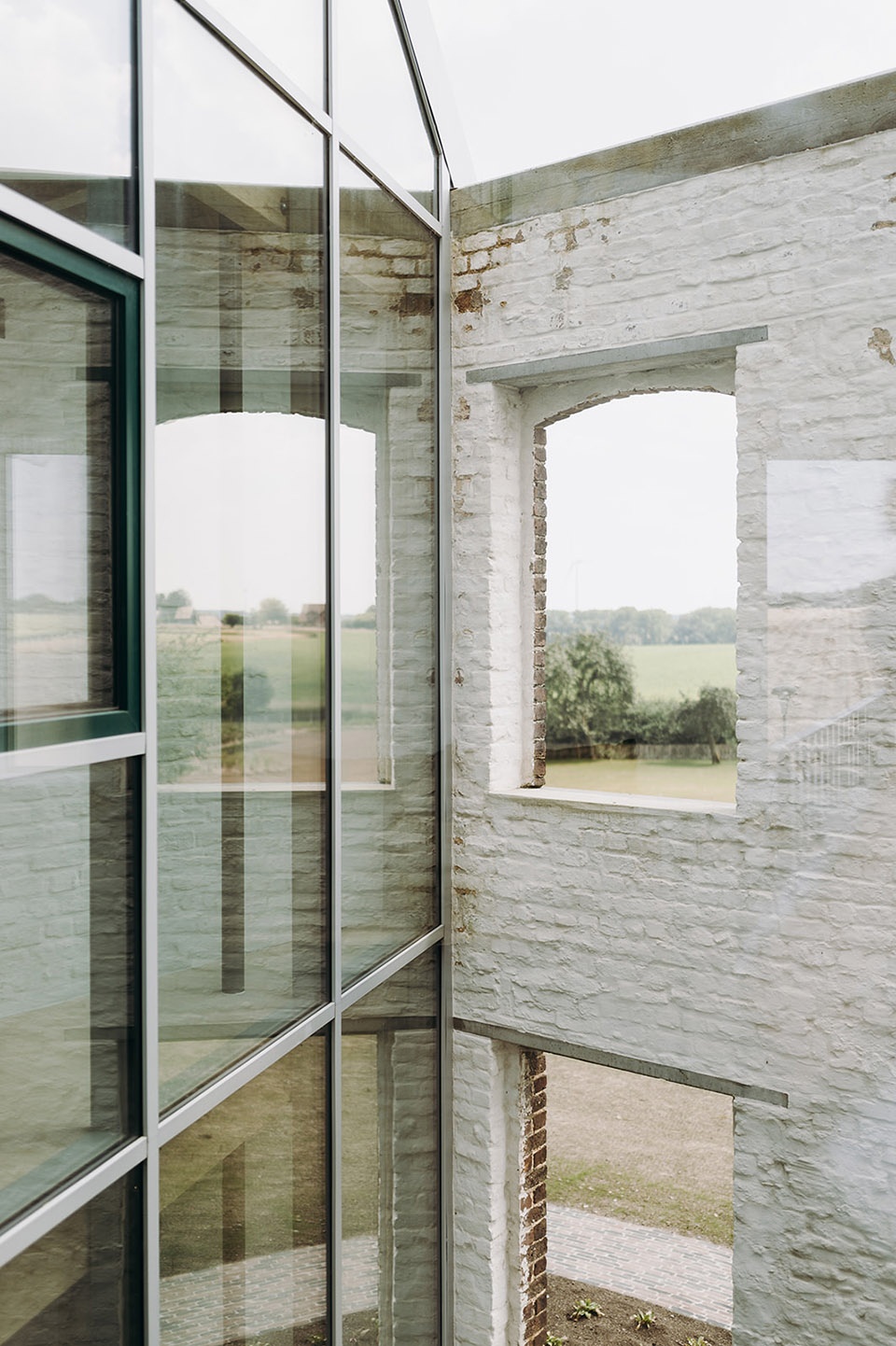 lyco house by oyo architects