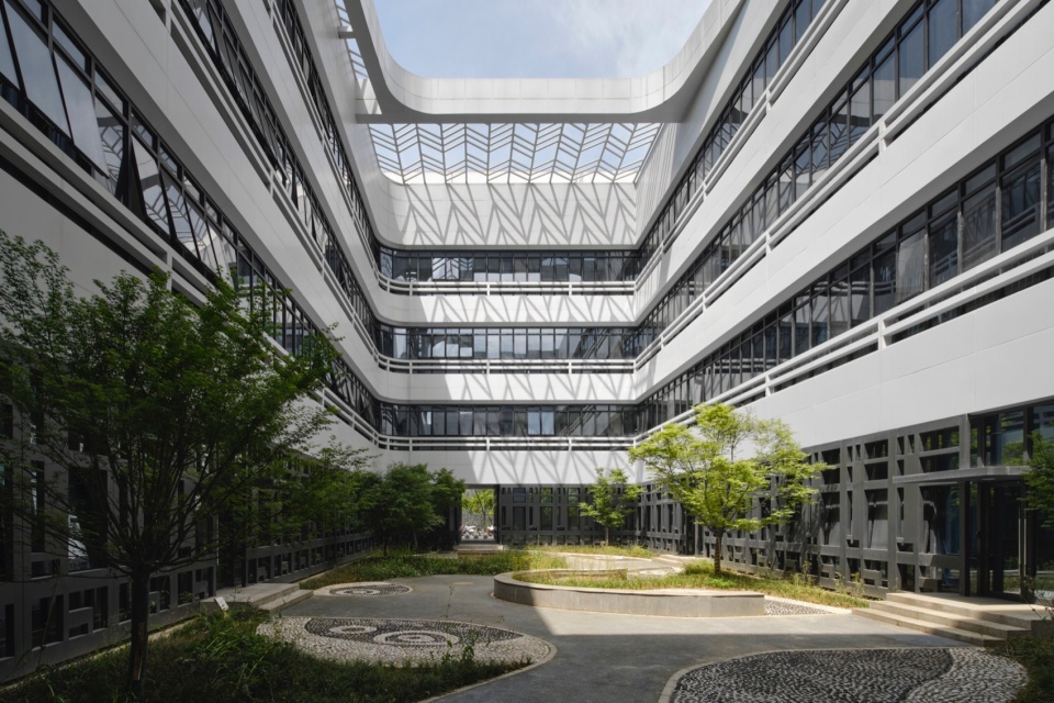 QIONALAI HOSPITAL OF TRADATIONAL MEDICINE