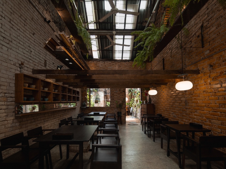 O Plant based Ton That Dam Cafe Restaurant xuong xep