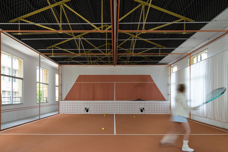 break point indoor tennis training center by for space design