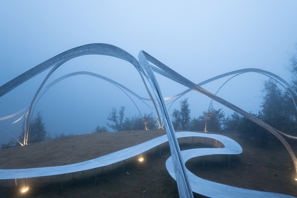 camellia theater on dali wuliangshan highland by kongxiangwei studio
