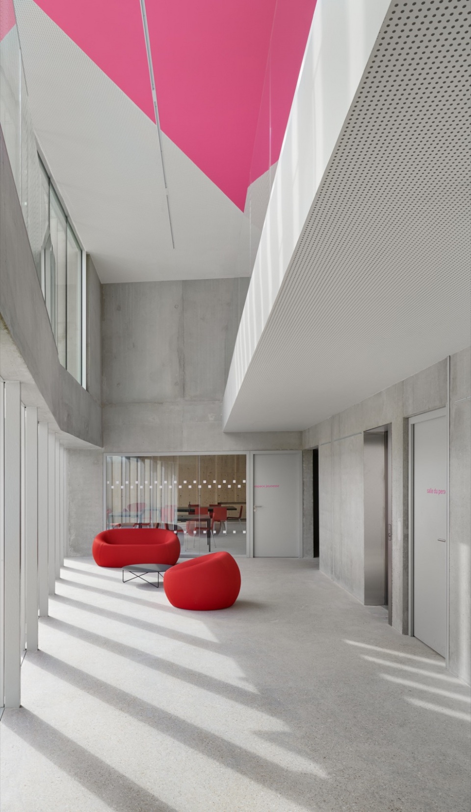 Cultural Centre in Bourg la Reine by Dominique Coulon Associes