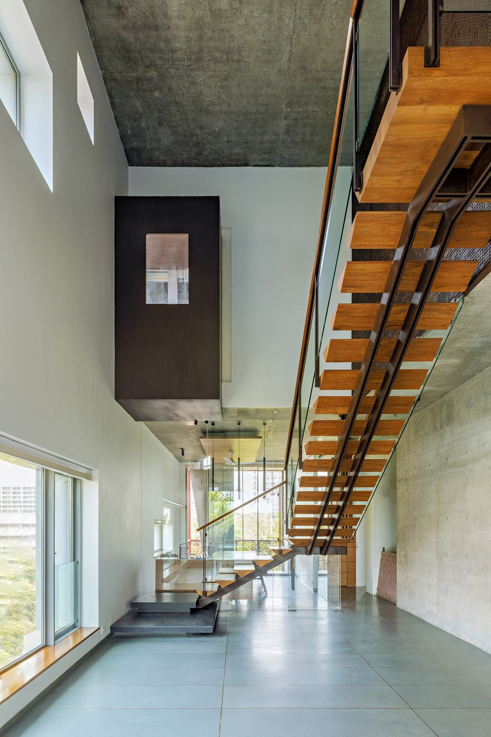 j house by malik architecture