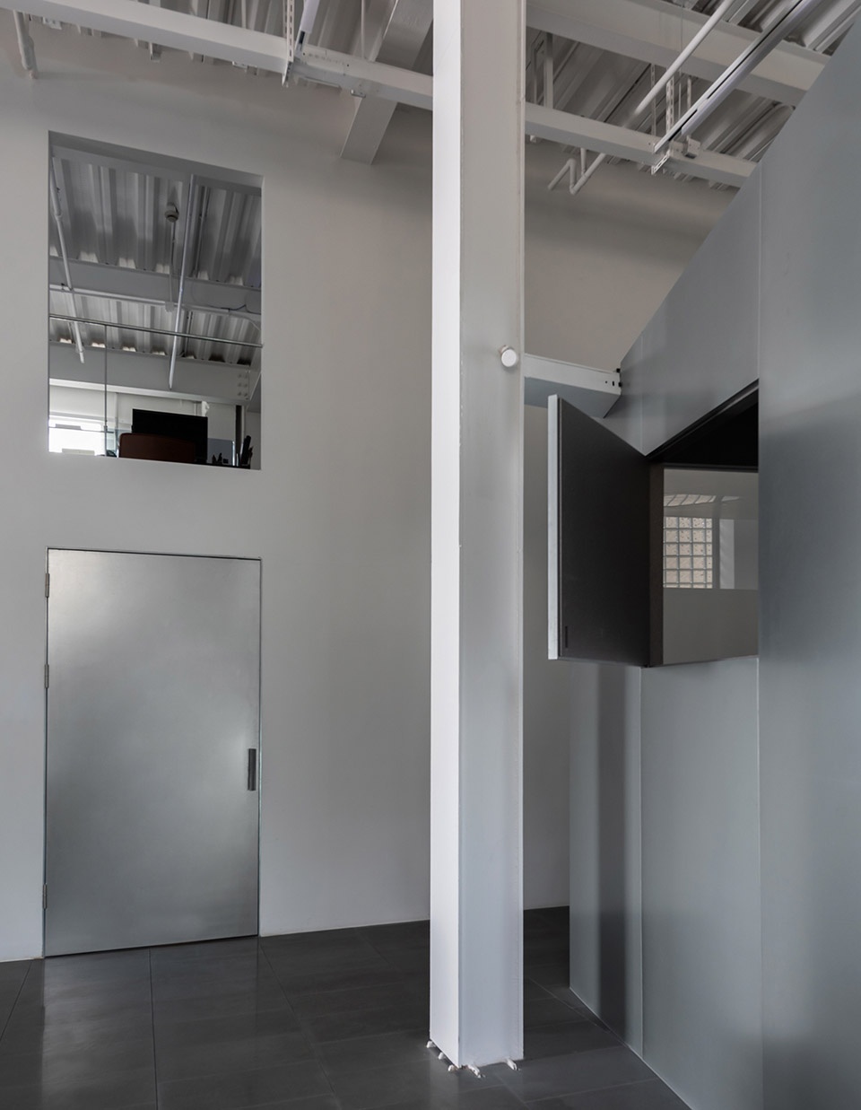 renovation of kaixuanfang studio by atelier siyu