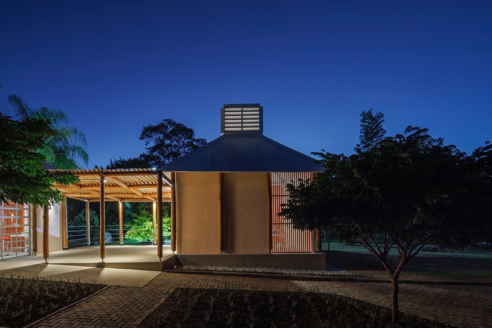 NINHO Joao de Barro Module by BIRI MACh arquitetos