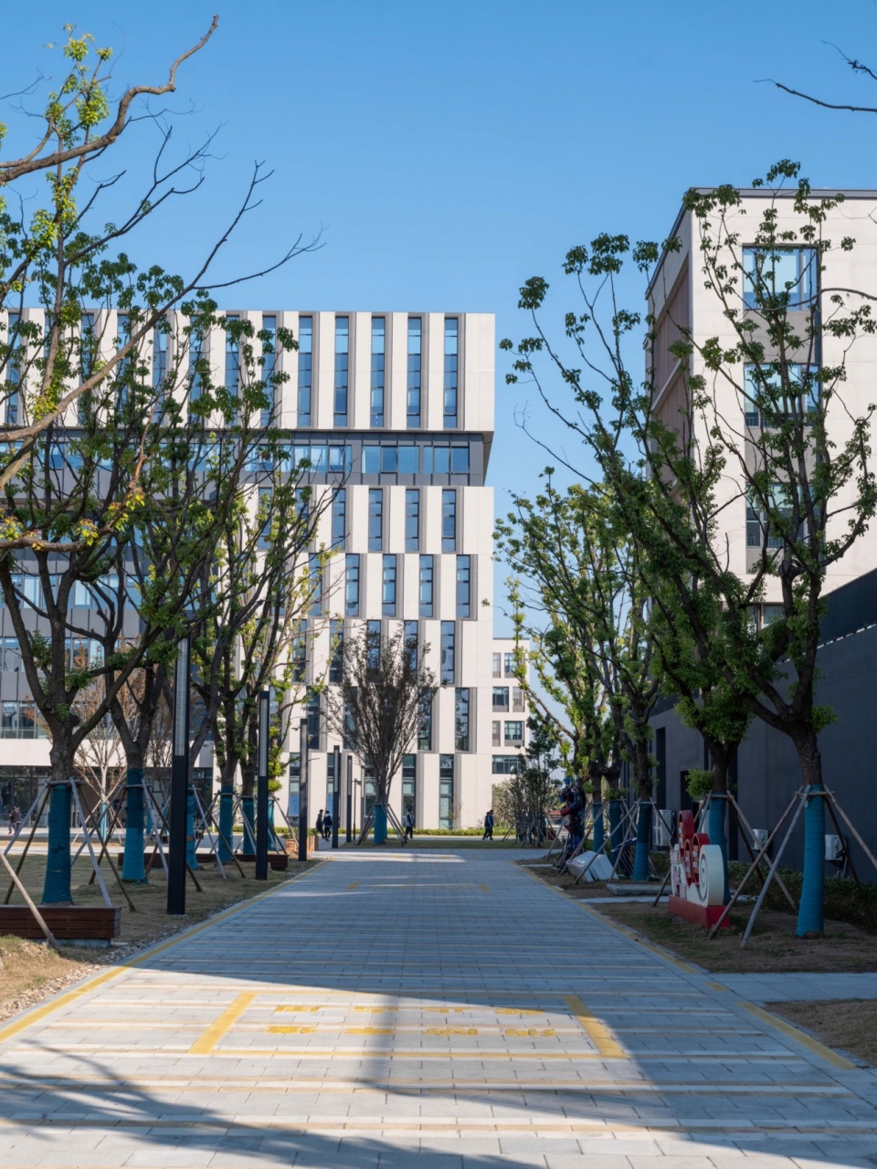 Zhejiang Haiyan Vocational Education Center by TJAD