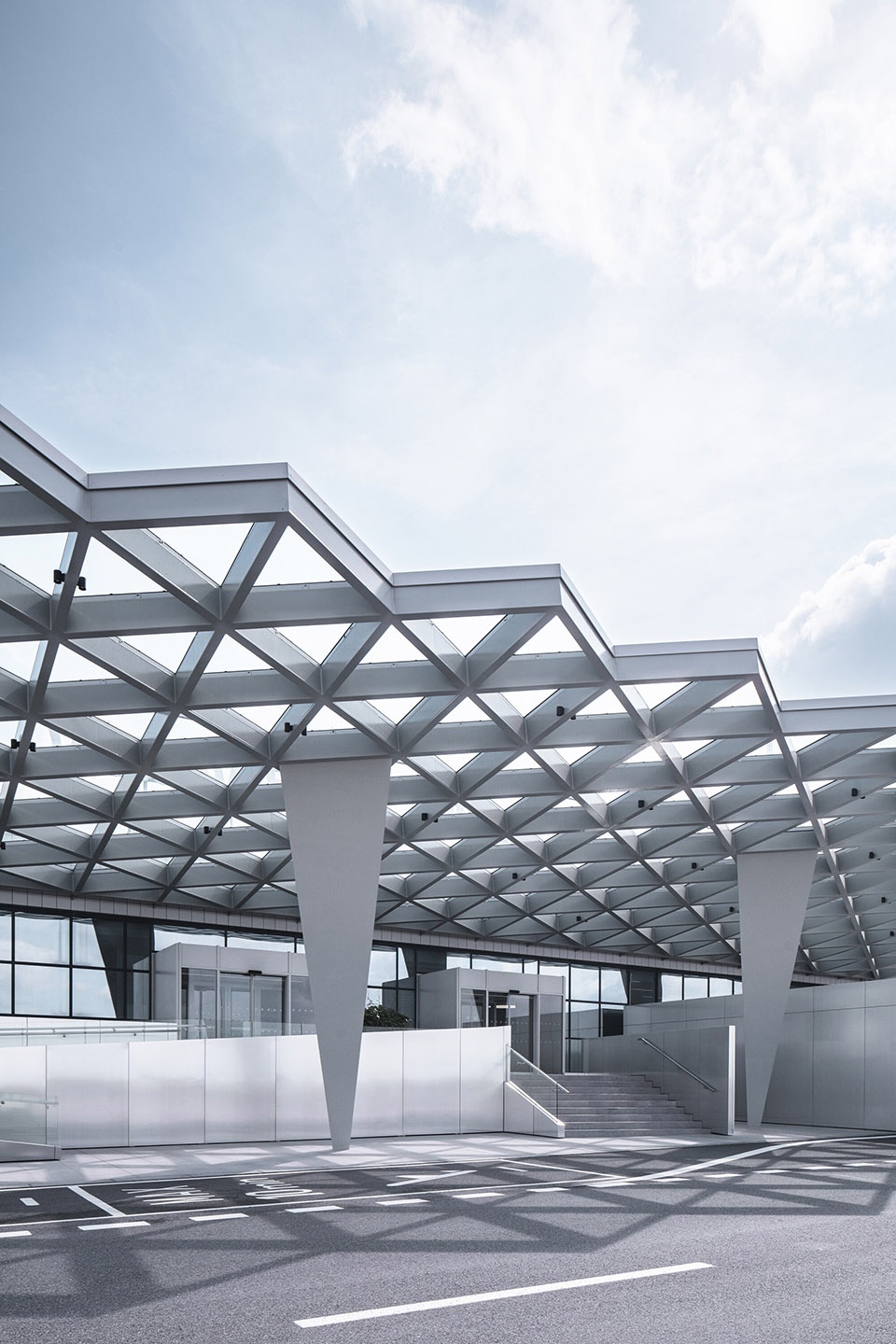 prague airport terminal 3 by ra15