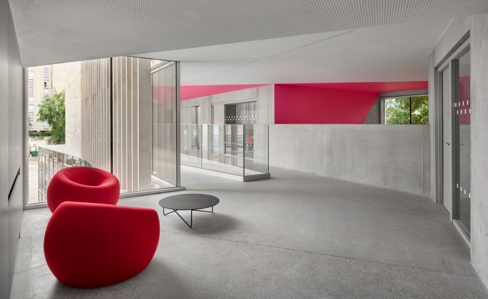 Cultural Centre in Bourg la Reine by Dominique Coulon Associes