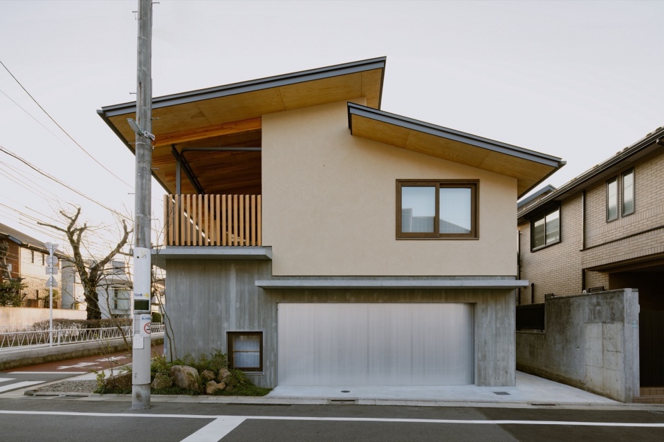 House in Yakumo by koooarchitects Kazuaki Isoda