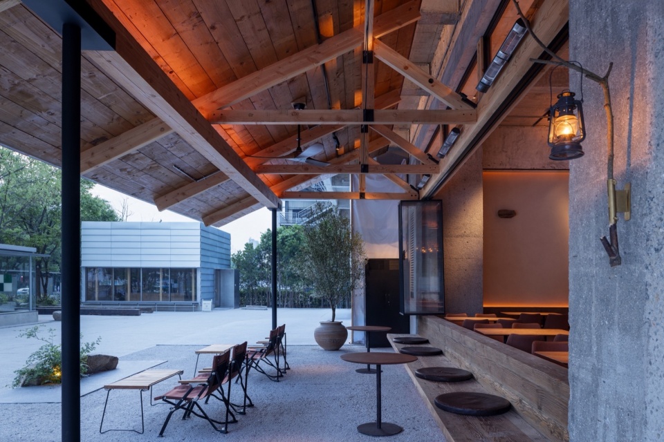 SHANYE Coffee BAC Store by GTD