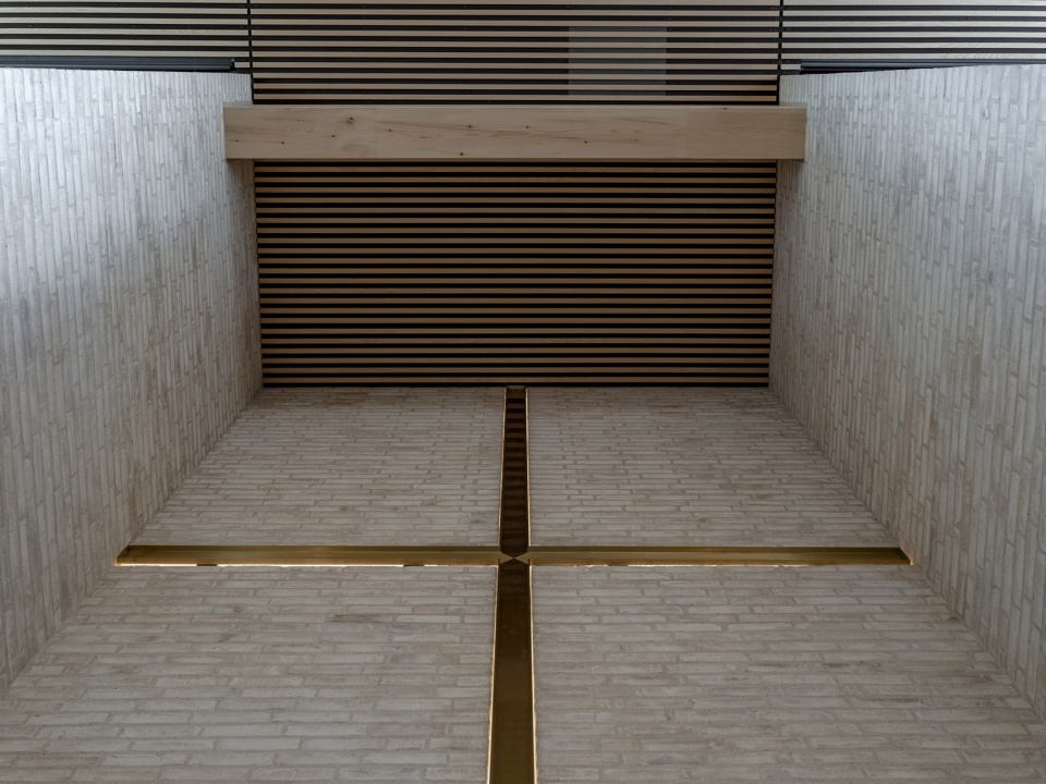 hojvangen church by henning larsen