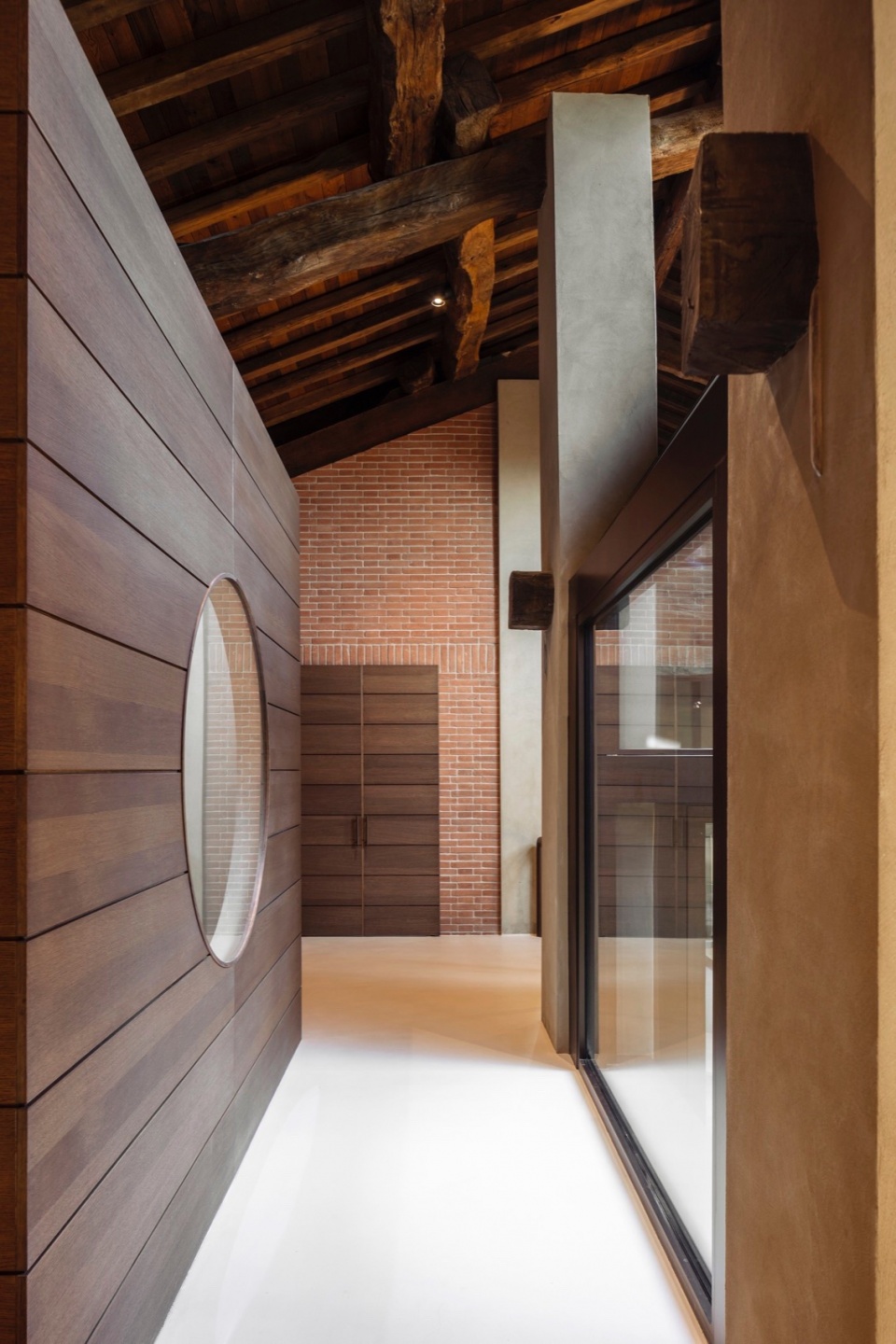 FIENILE COCCHI by SBAR Salonia Baldin Architettura