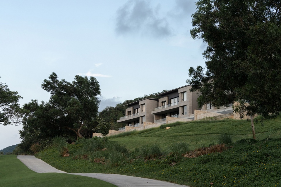 aranya phase iii resort mountain residence landscape by lineplus
