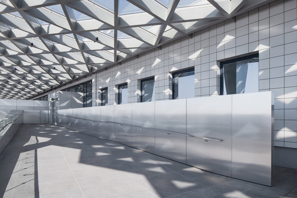 prague airport terminal 3 by ra15