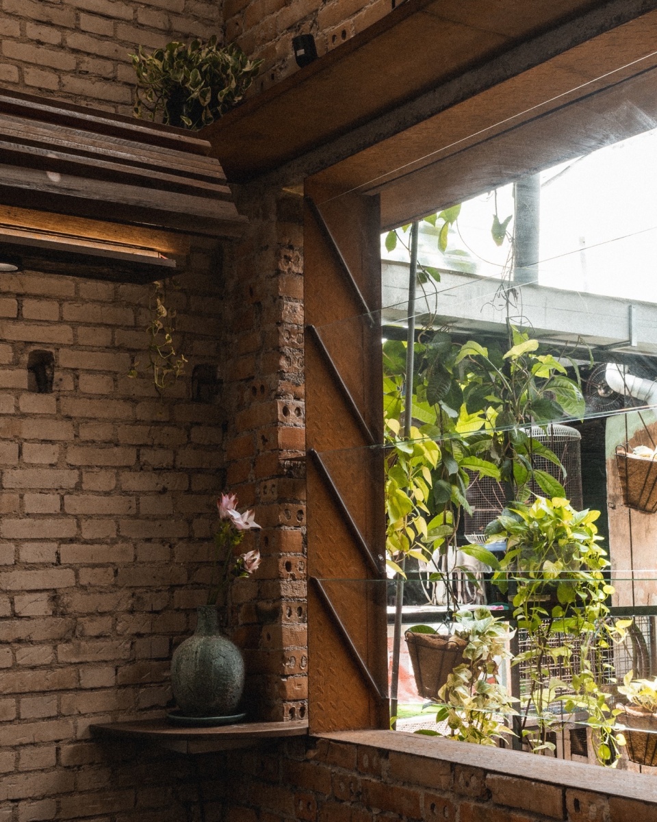 O Plant based Ton That Dam Cafe Restaurant xuong xep