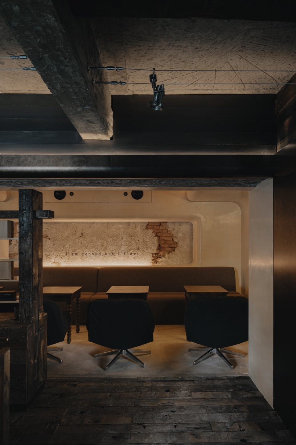 yotree cafe by hhhhsstudio