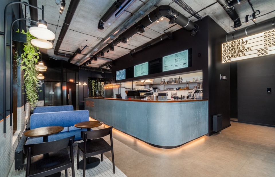 Smartass Kharkiv by Smartass Design Studio