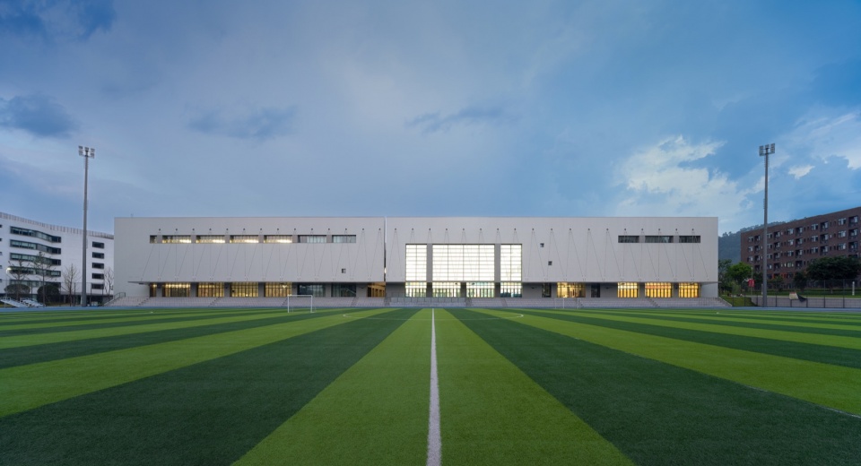 Xihua University Yibin Campus Phase Ⅱ by FCJZ