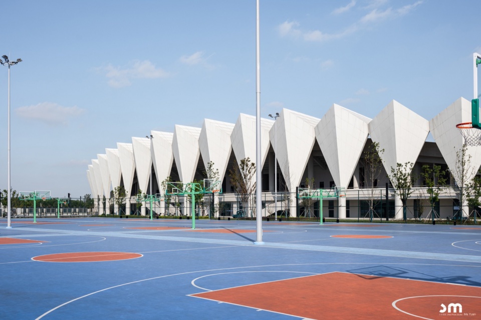 Zhejiang Haiyan Vocational Education Center by TJAD
