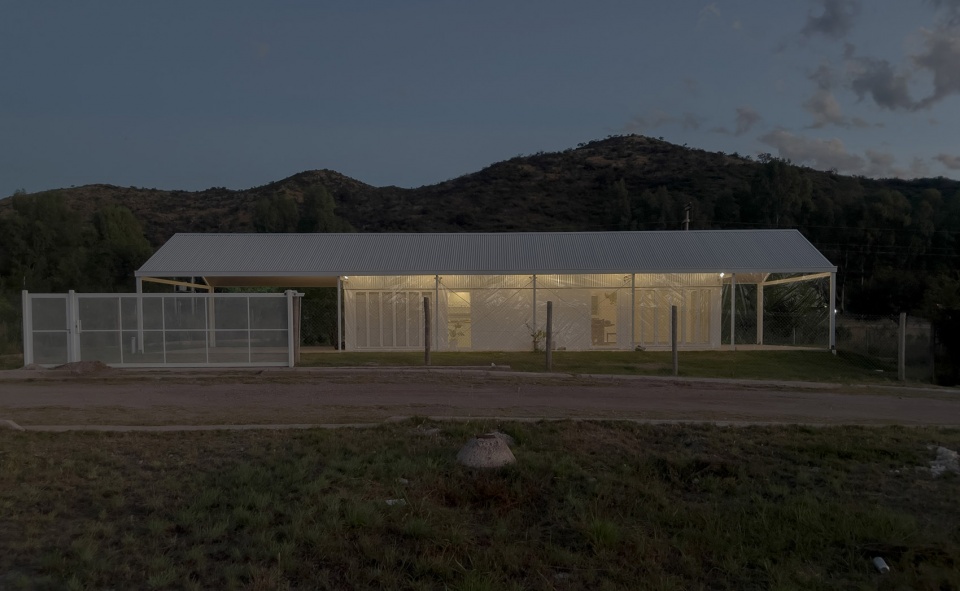 casa granero by estudio bnaa