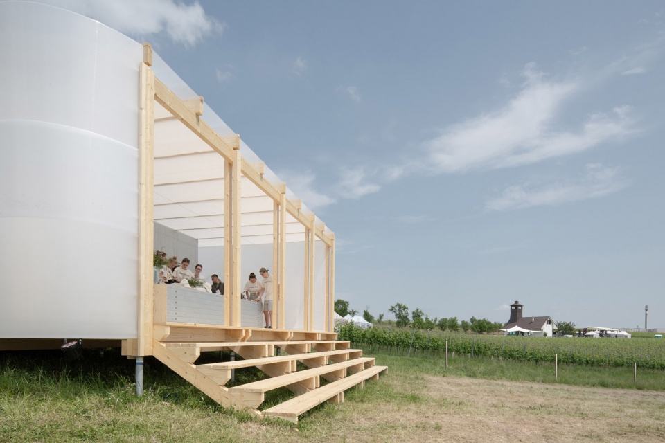 the zeny vino funk zvf festival by jakub kolarovic architects